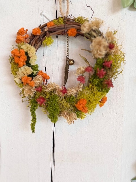 Brass Feather Wreath