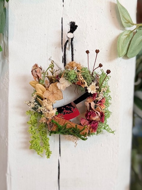 Hidden Hatchet Wreath